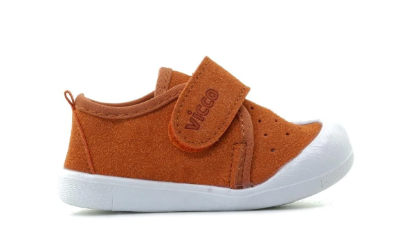 İlk Adım Ayakkabısı: Sağlam Adımların Başlangıcı